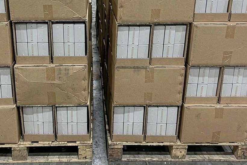 B2B Supply of Aeku hardware — sea freight