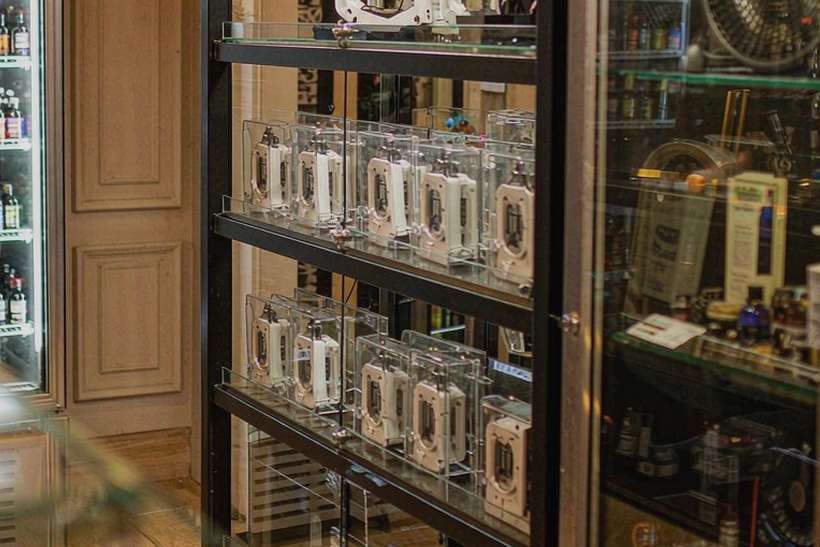 B2B Supply of Aeku kits — US warehouse