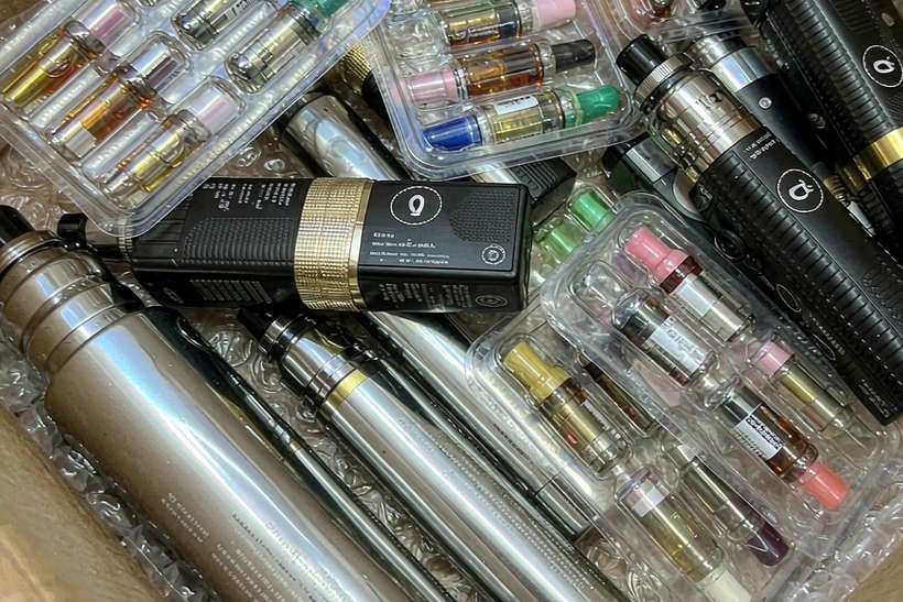 How to Store Aeku devices — EU stock