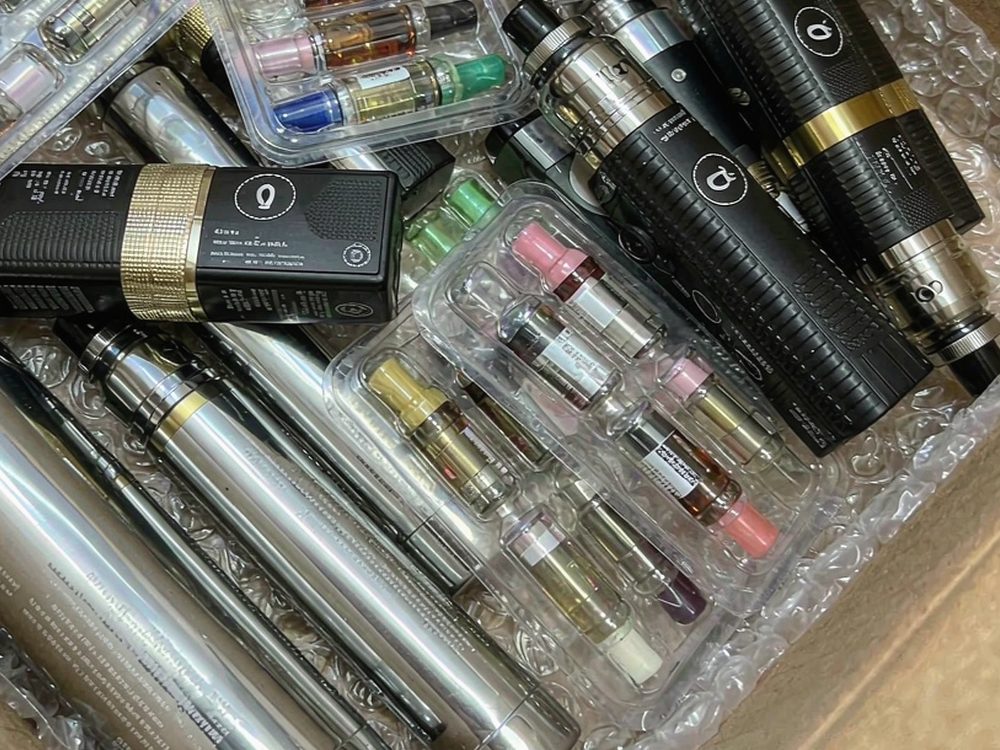 Launch Plan for Aeku hardware — budget tier