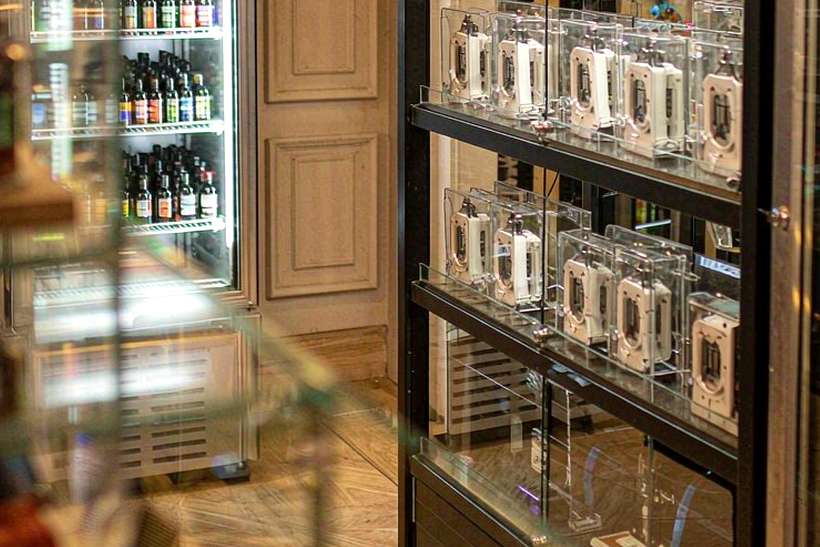 Launch Plan for Aeku products — age-verified