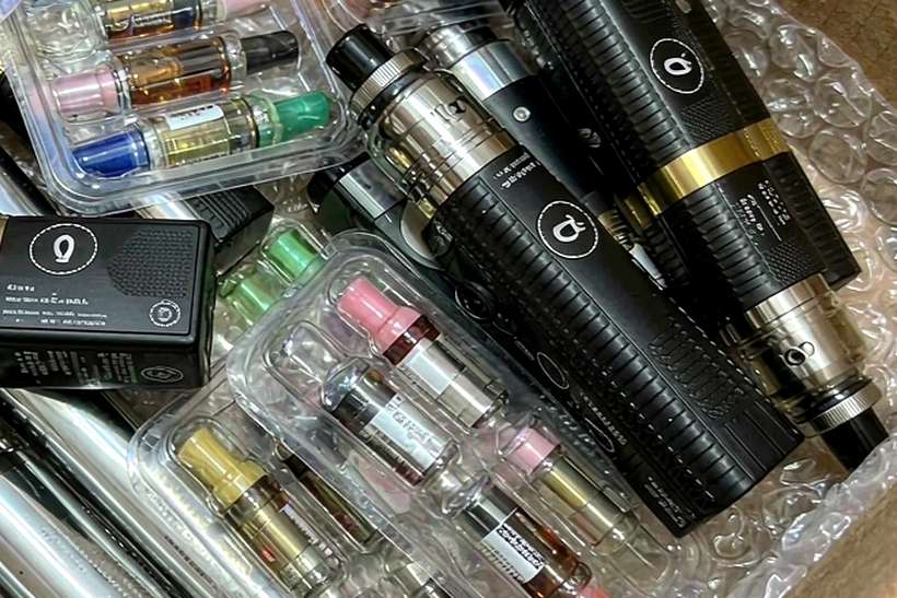 MOQ and Lead Time for Aeku accessories — US warehouse