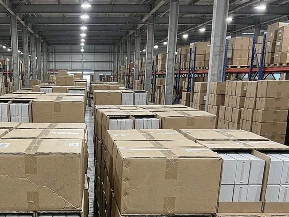 MOQ and Lead Time for Aeku bundles — for resellers