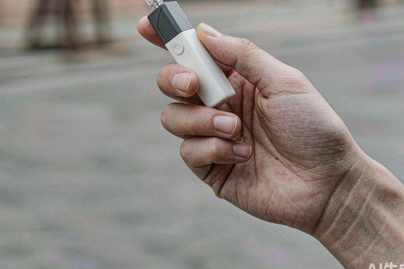 MOQ and Lead Time for Aeku devices — Middle East
