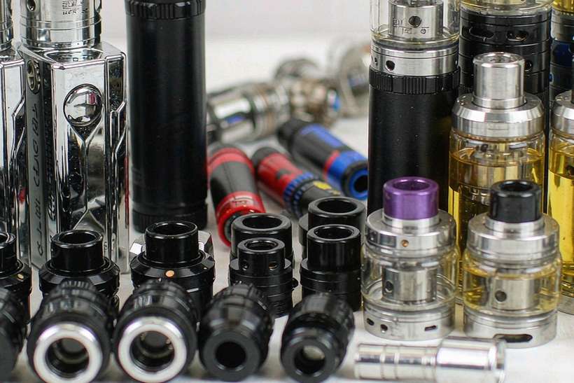 OEM and ODM Options for Aeku kits — container load