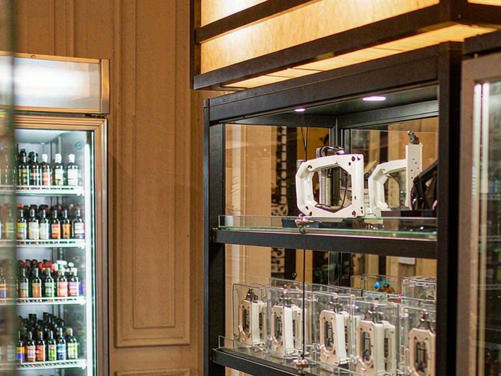 Restocking Aeku pods — for resellers