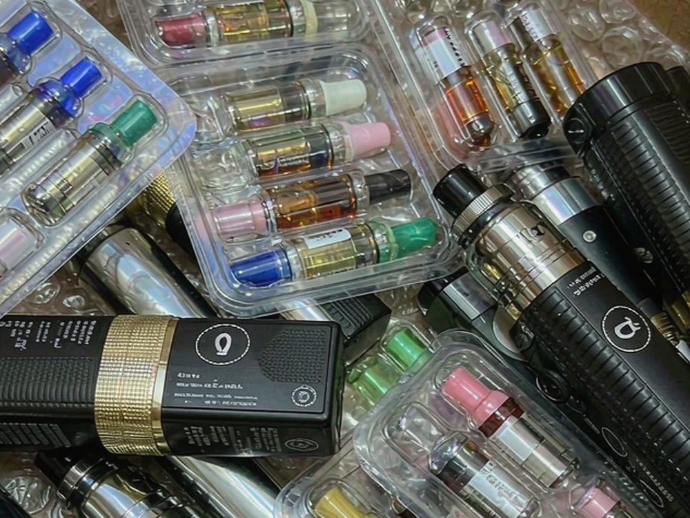Warehouse Options for Aeku accessories — wholesale only