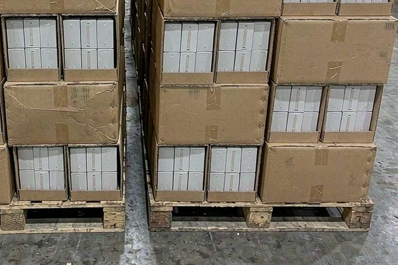Warehouse Options for Aeku pods — Summer deals