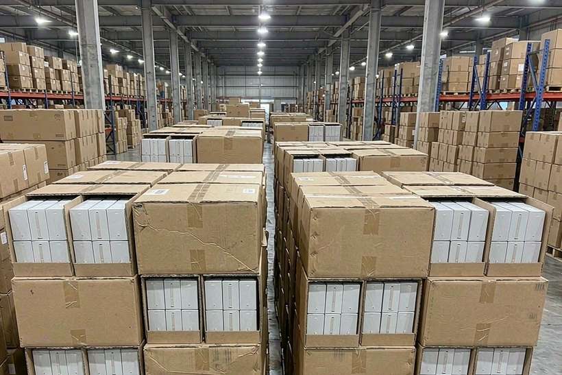 Warehouse Options for Aeku tanks — Autumn stock