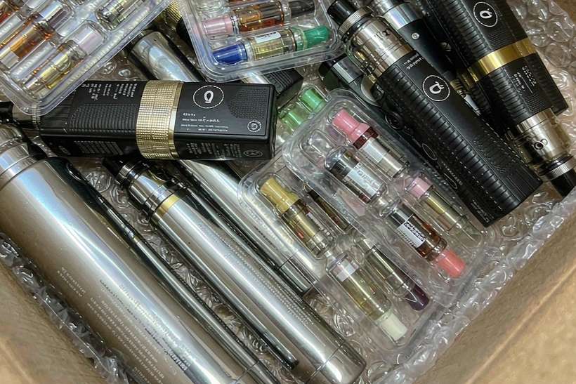 Warranty Notes for Aeku accessories — Spring catalog