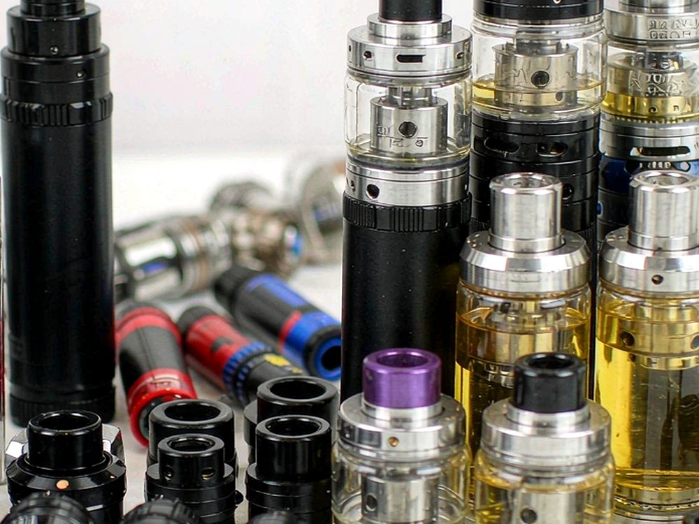 Wholesale Aeku devices — bulk case