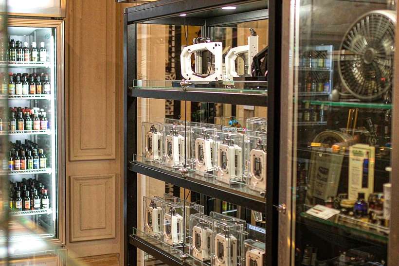 Wholesale Aeku products — Asia Pacific